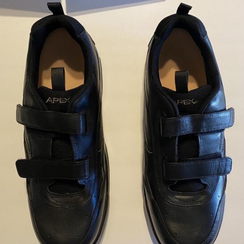 Men’s Apex Shoes - Size 14 - Black